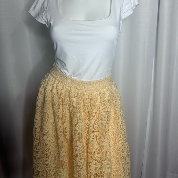 H&M Lace Midi skirt - Picture 4 of 12